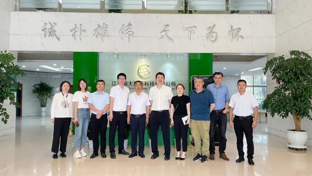 6.webp.jpg 6.webp.jpg